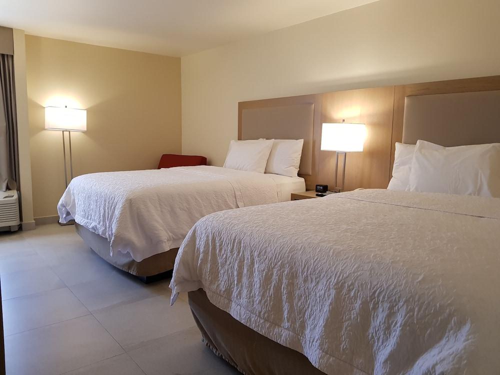 Hampton Inn Monterrey-Airport Apodaca Exterior foto