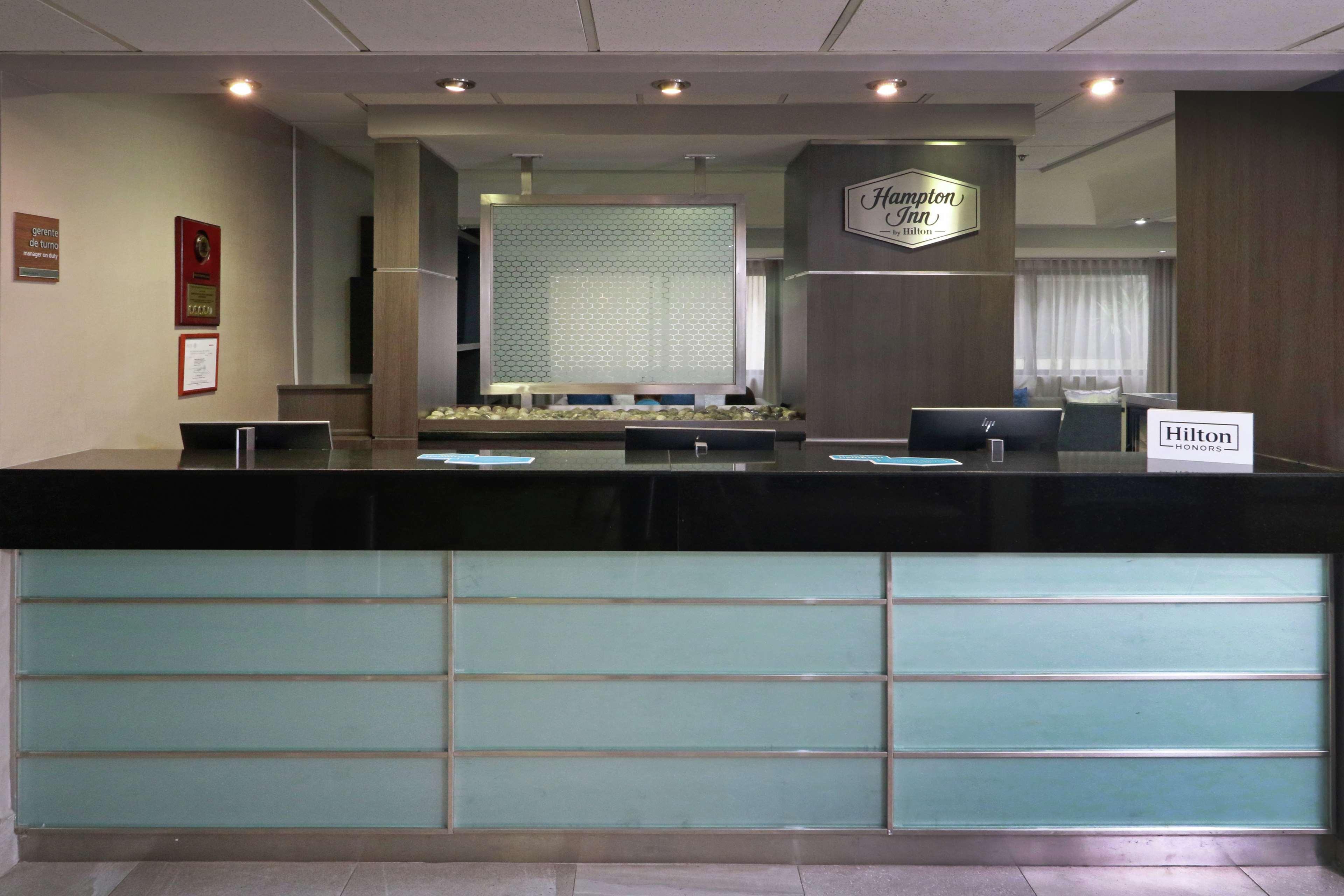 Hampton Inn Monterrey-Airport Apodaca Exterior foto